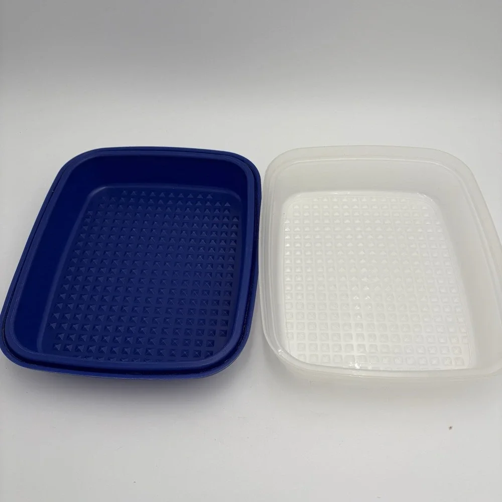Tupperware vintage two